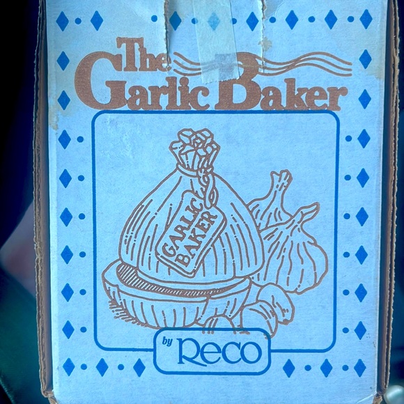 Kitchen Vintage Ceramic Garlic Baker 1993 Poshmark